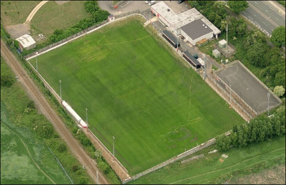 The Creek - the home of Bristol Manor Farm FC (aerial photograph  Bing Maps)