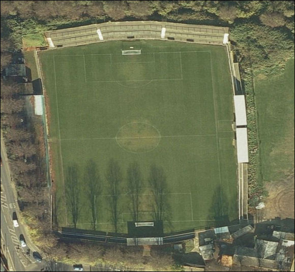 Top Field - the home of Hitchin Town FC (aerial photograph  Bing Maps)