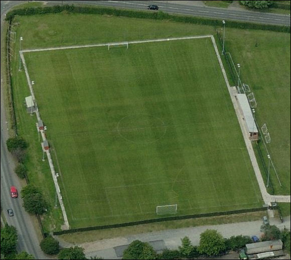 Old School Lane - the home of Pegasus Juniors FC (aerial photograph  Bing Maps)