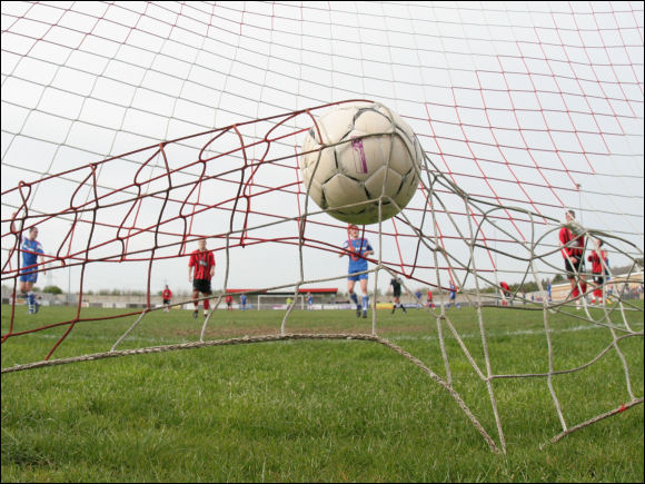 The force of it almost takes the net pegs out of the ground!