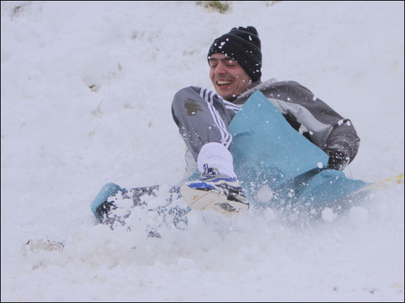 Lee Smith hasn't let the snow stop him enjoying himself!