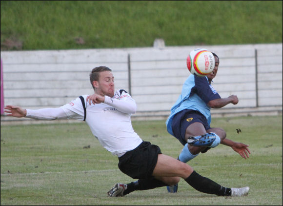 Substitute Scott Wilson tries his luck aghainst Cinderford